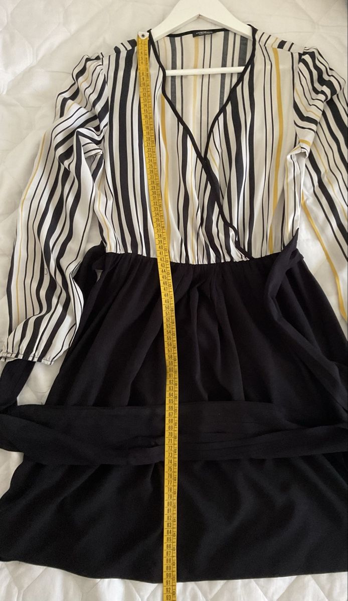 Vestiti: Cocktailkleid von Motivi – Usato da Horw venduto da Spi8992 5