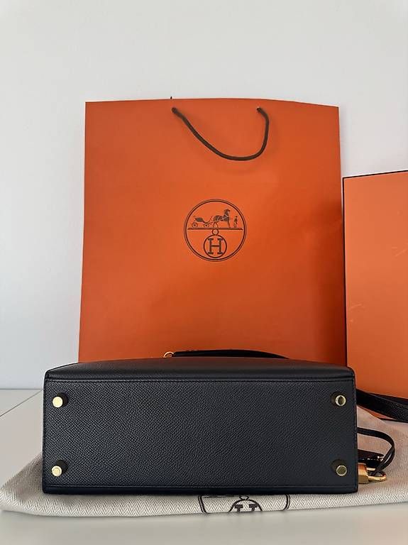 Borse da donna: Hermes Kelly 25 - noire – Nuovo e nell'imballaggio originale da Wallisellen venduto da van_7rhj 3