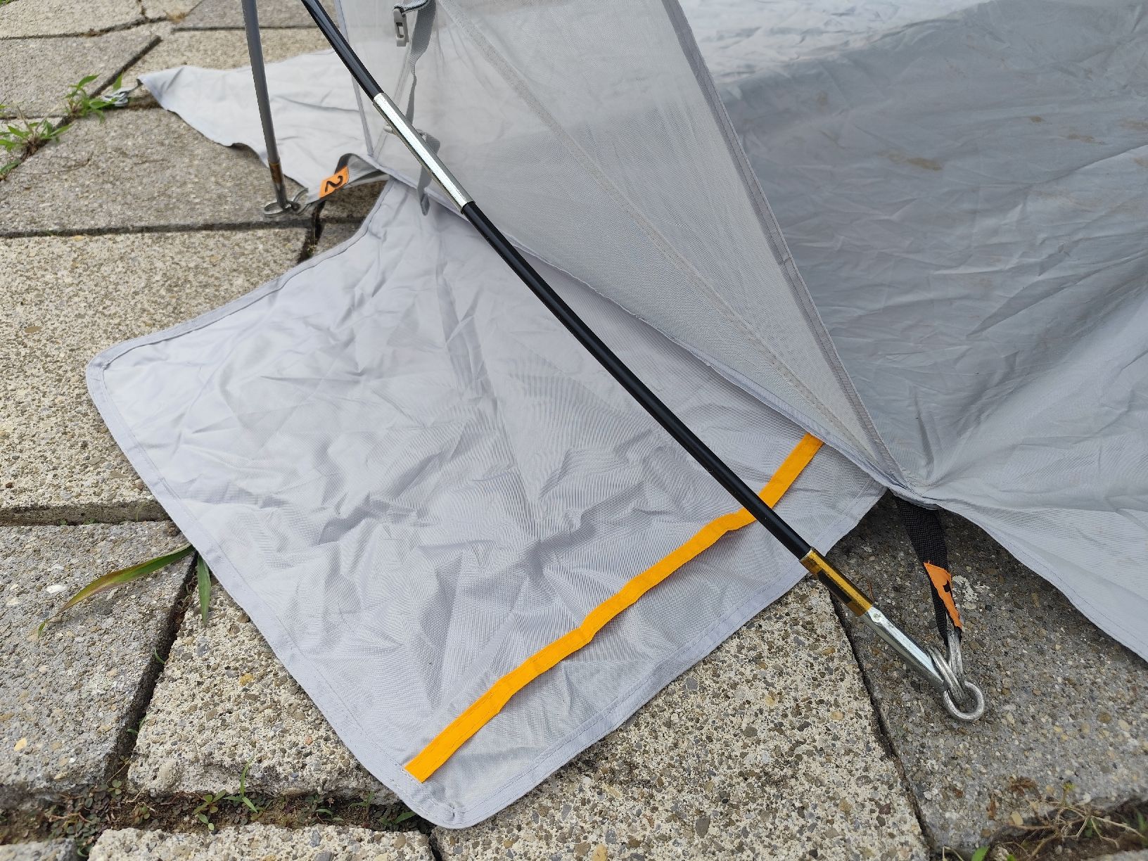 Ombrelloni: Strandmuschel Sonnenschutz Zelt grau – Usato da Mönchaltorf venduto da Vitalienbruder 6