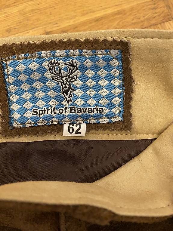 Pantaloni: Trachten Lederhosen – Usato da Dozwil venduto da Taucher88 2