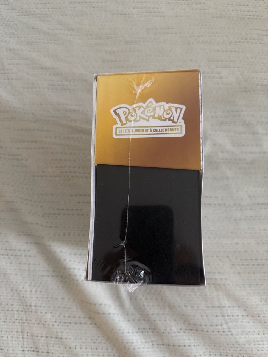 Pokémon Cartes à collectionner: ETB 30 ans FR🇫🇷 – Neuf avec emballage d'origine à Meyrin par lou_mf6j 3