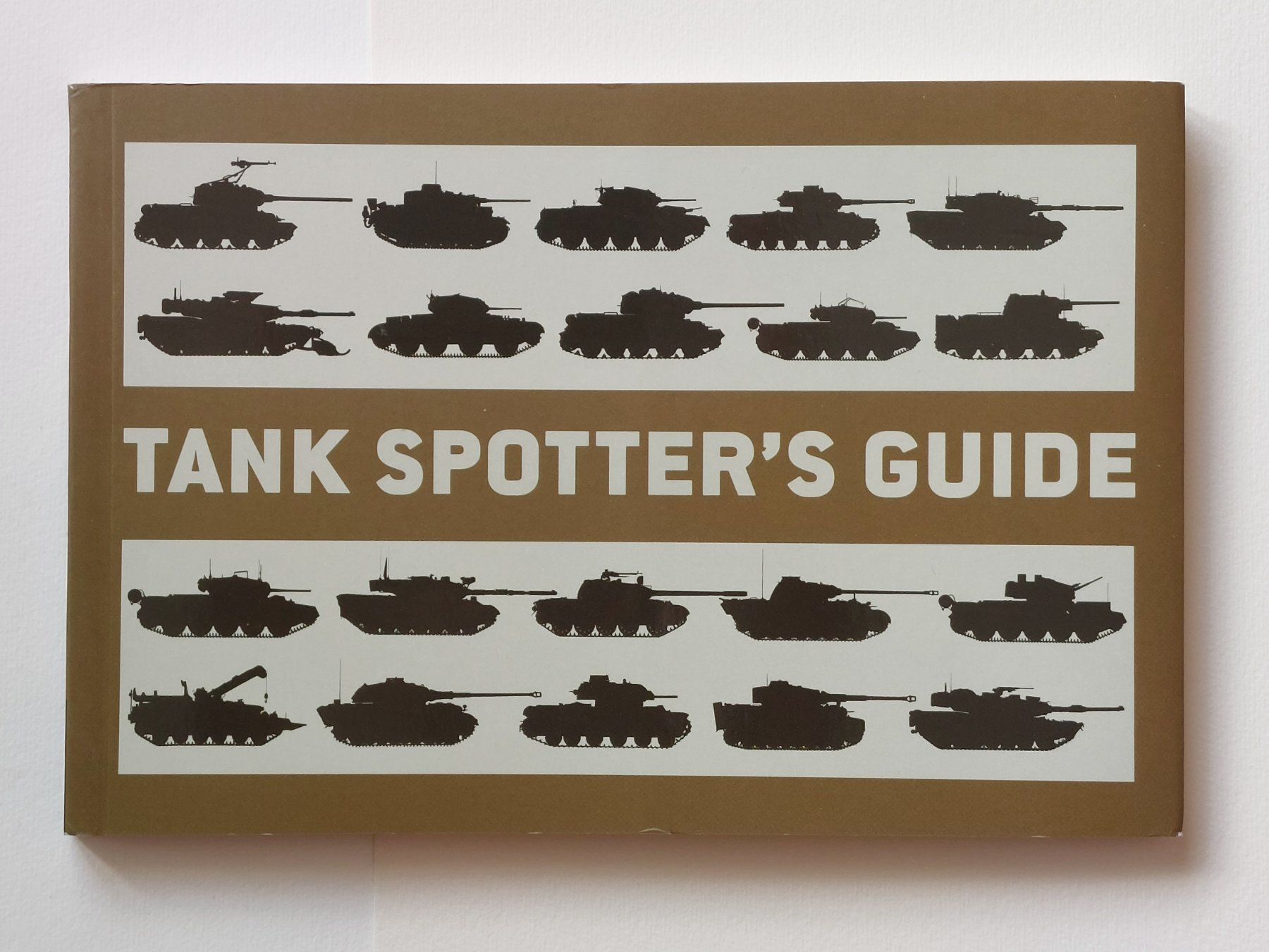 Livres: Buch "Tank Spotter's Guide" (Panzer) – Neuf (Voir description) à Liebefeld par Helveticus6