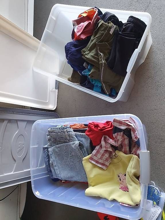 Kleiderpakete & -sets: Vêtements + chaussures garçon 5-10 ans – Gebraucht aus Apples von denissafrany 2