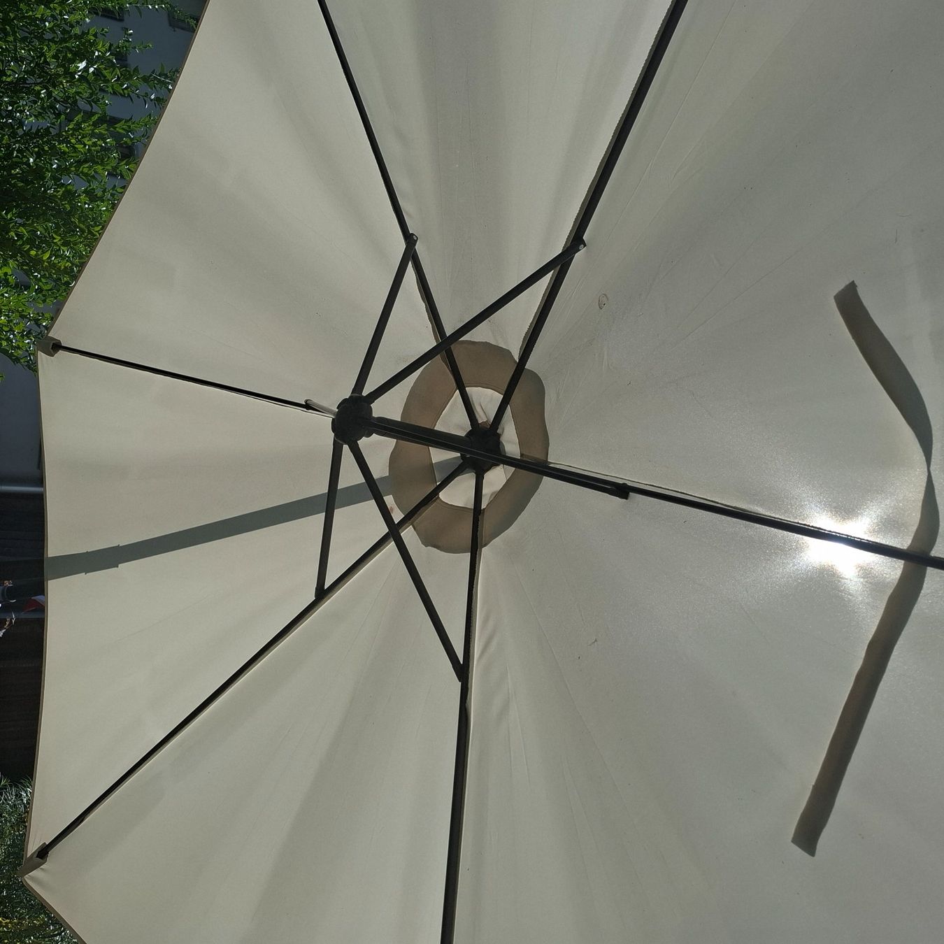 Sonnenschirme: Sonnenschirm Hängeschirm Aluminium Beige – Gebraucht aus Kyburg-Buchegg von Maria.G 7