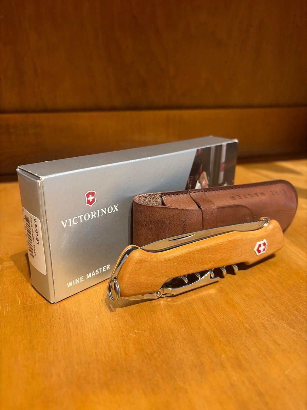 Victorinox Coltelli tascabile: Victorinox WineMaster Walnut – Nuovo e nell'imballaggio originale da Glattfelden venduto da Sonne021116