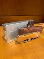 Victorinox WineMaster Walnut