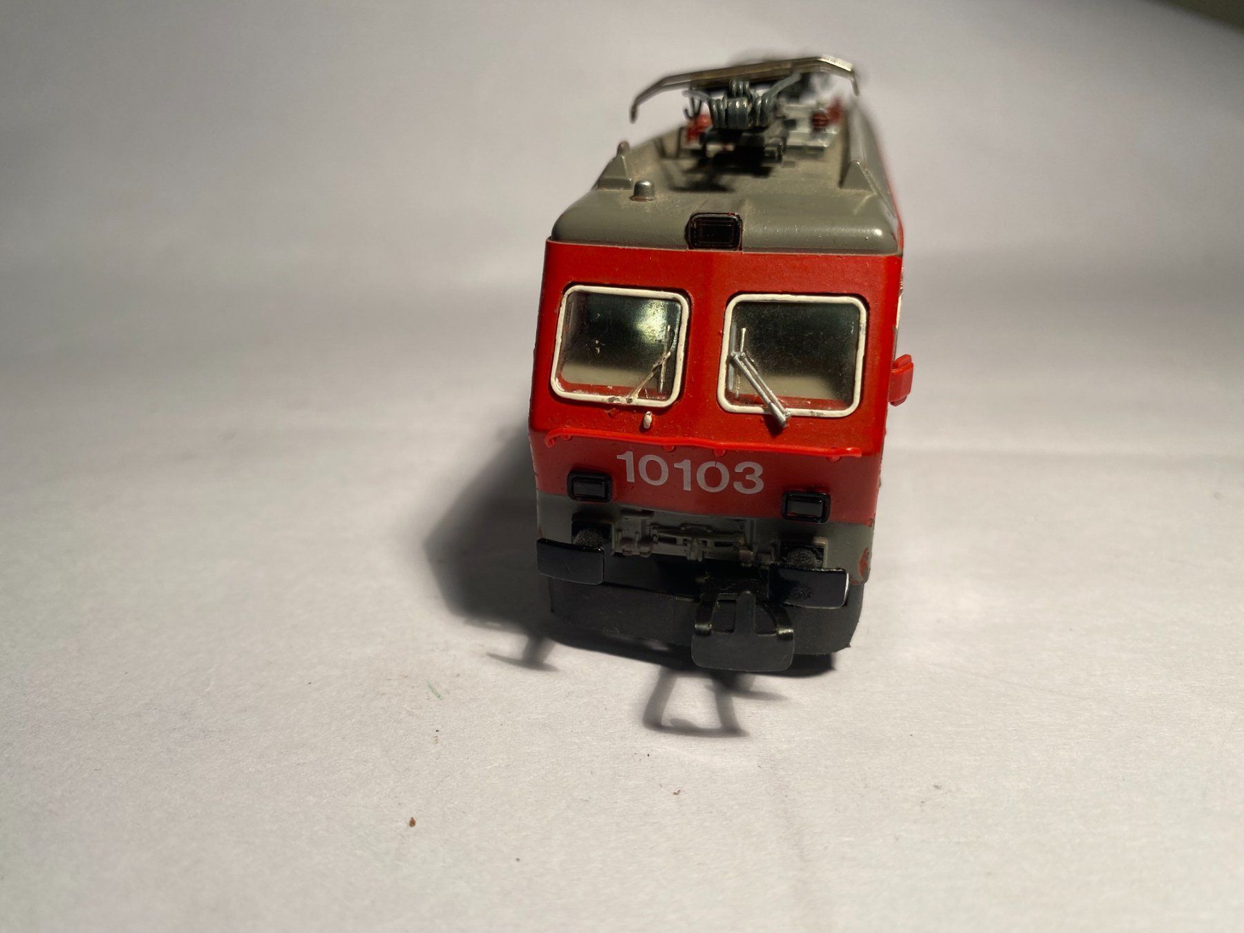 Märklin Modellini di ferrovie: Märklin RE 4/4 10103 Rot, AC Analog – Usato da Buchrain venduto da Modellbahn11 3