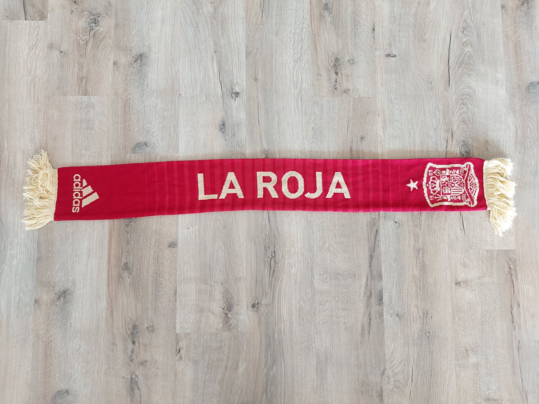 Foulard & Sciarpe: Spanien Schal – Usato da Anglikon venduto da Yari05 1