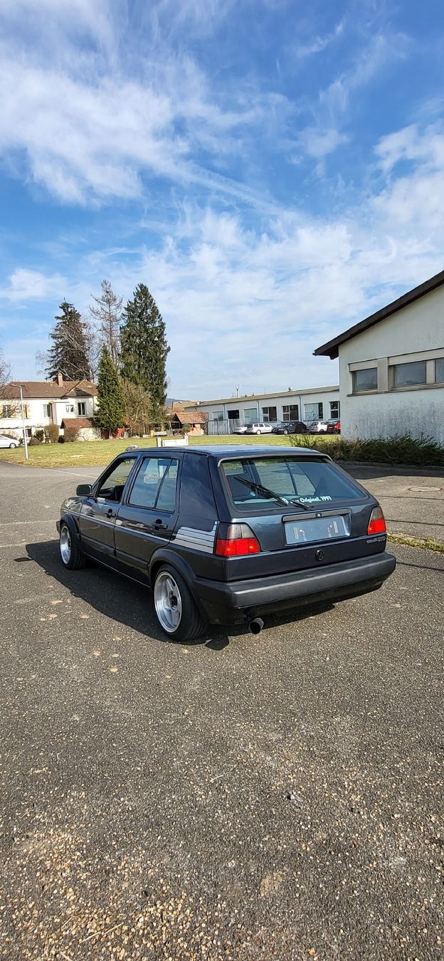 VW Autos: Vw Golf 2 GTD – D'occasion à Diessenhofen par Chlutteri 2