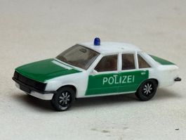 VE1- Herpa Opel Record Polizei
