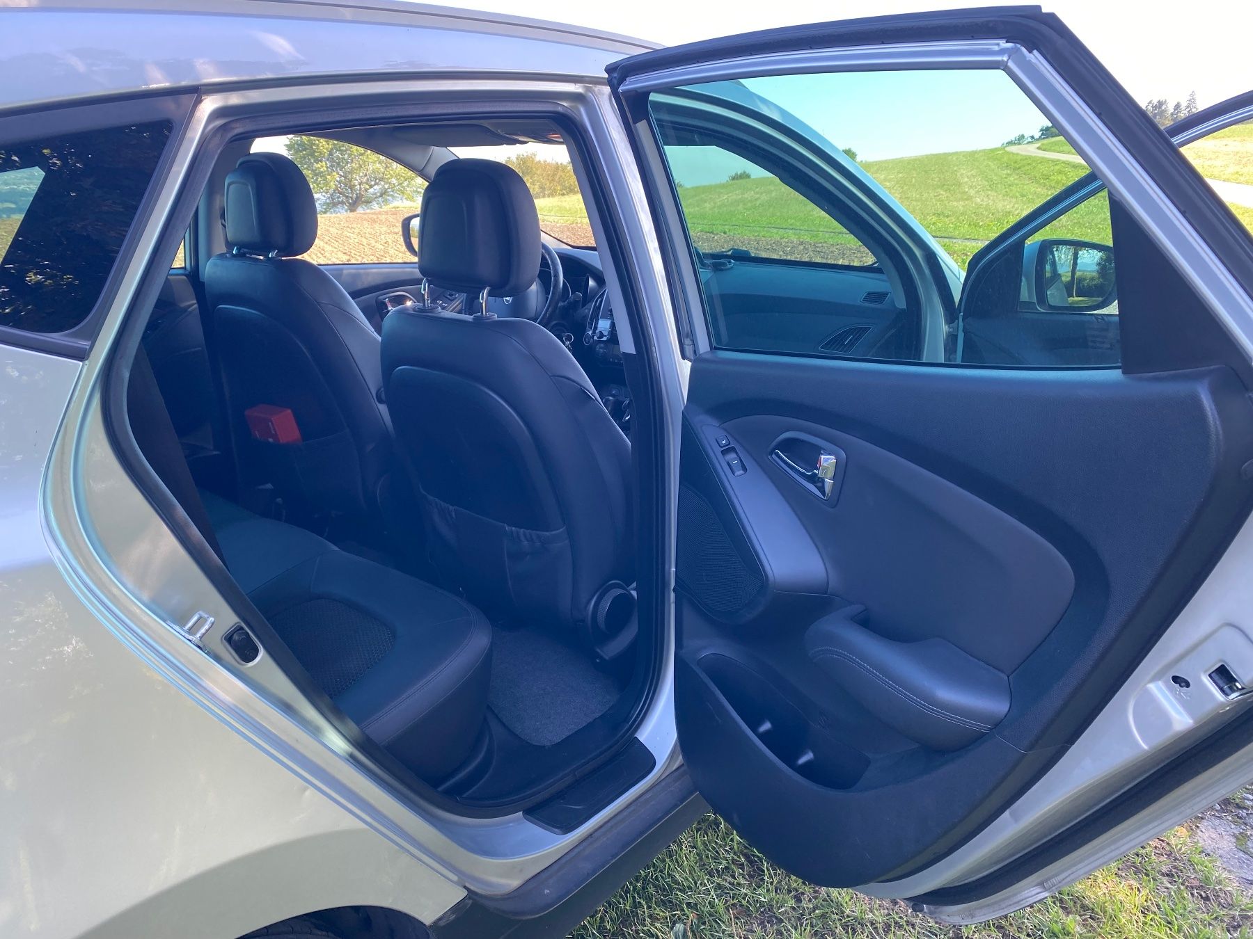 Hyundai Autos: Hyundai iX 35 AWD – Gebraucht aus Kriens von Mr-President 5