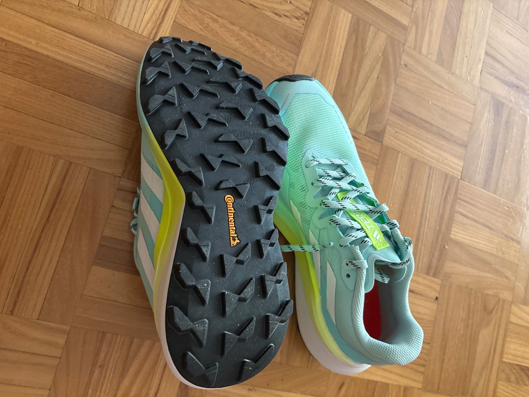 Adidas Scarpe da donna: Adidas Laufschuhe – Usato da Riehen venduto da alm_9nqg 2