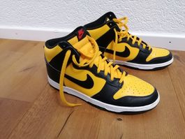 Nike Dunk Retro Yellow
