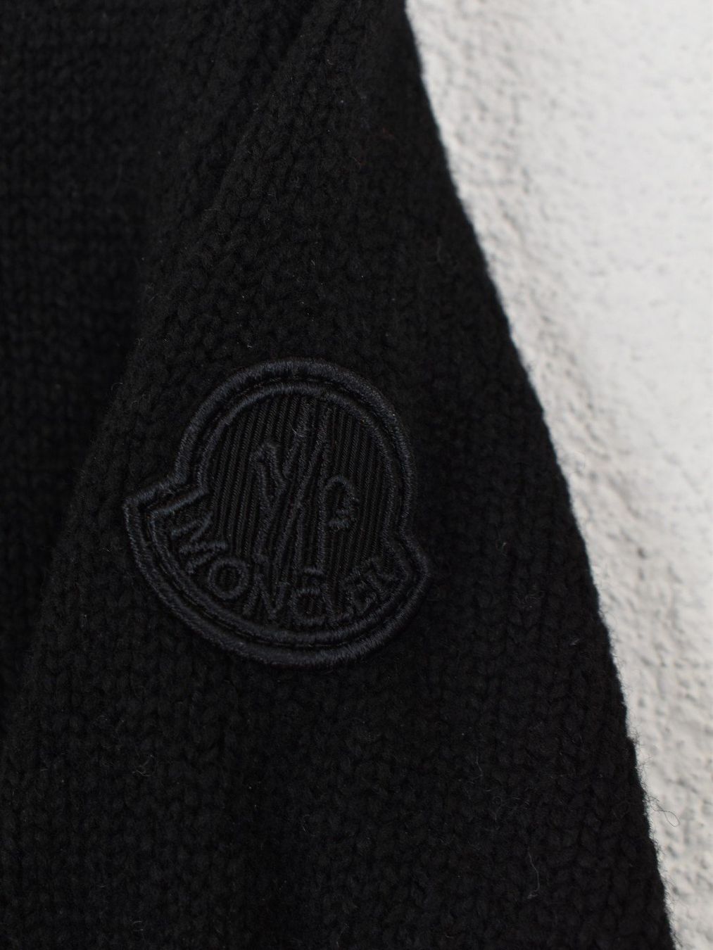 Moncler Maglioni & Felpe: Moncler Girocollo Tricot Kurzarm Pullover, Gr.XS/S – Usato da Nürensdorf venduto da 2ND_STORY 7