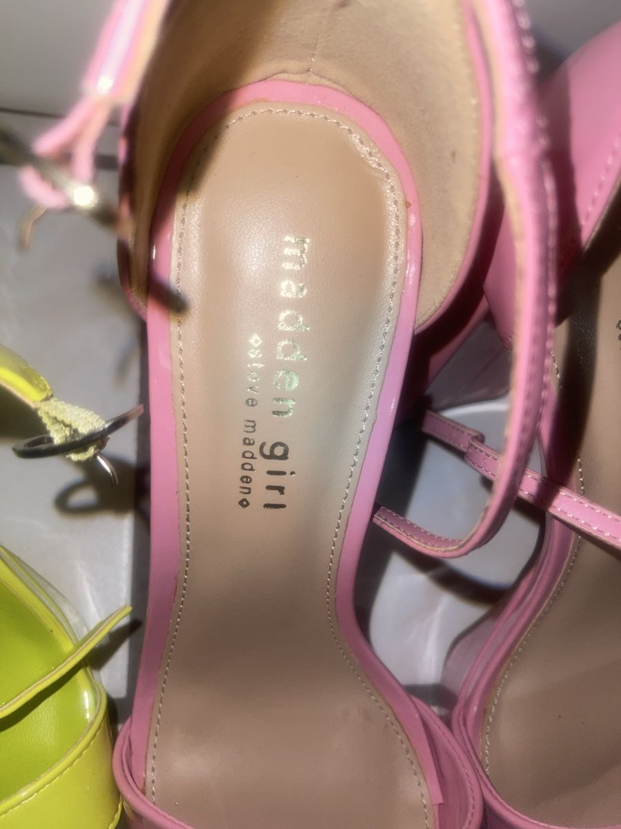 Scarpe da donna: Paket sandalen wedges gr.39 – Usato da Schöfflisdorf venduto da Bling_it_on 4