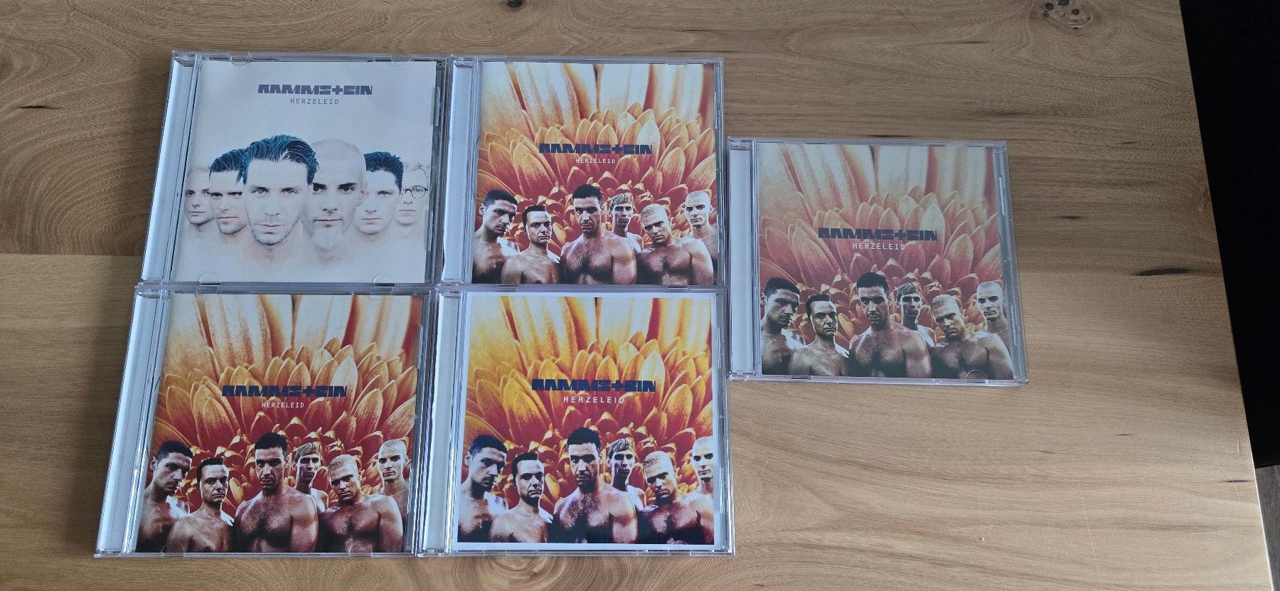 CD: RAMMSTEIN - 5 Versionen von Herzeleid – Usato da Zug venduto da Simbei 1