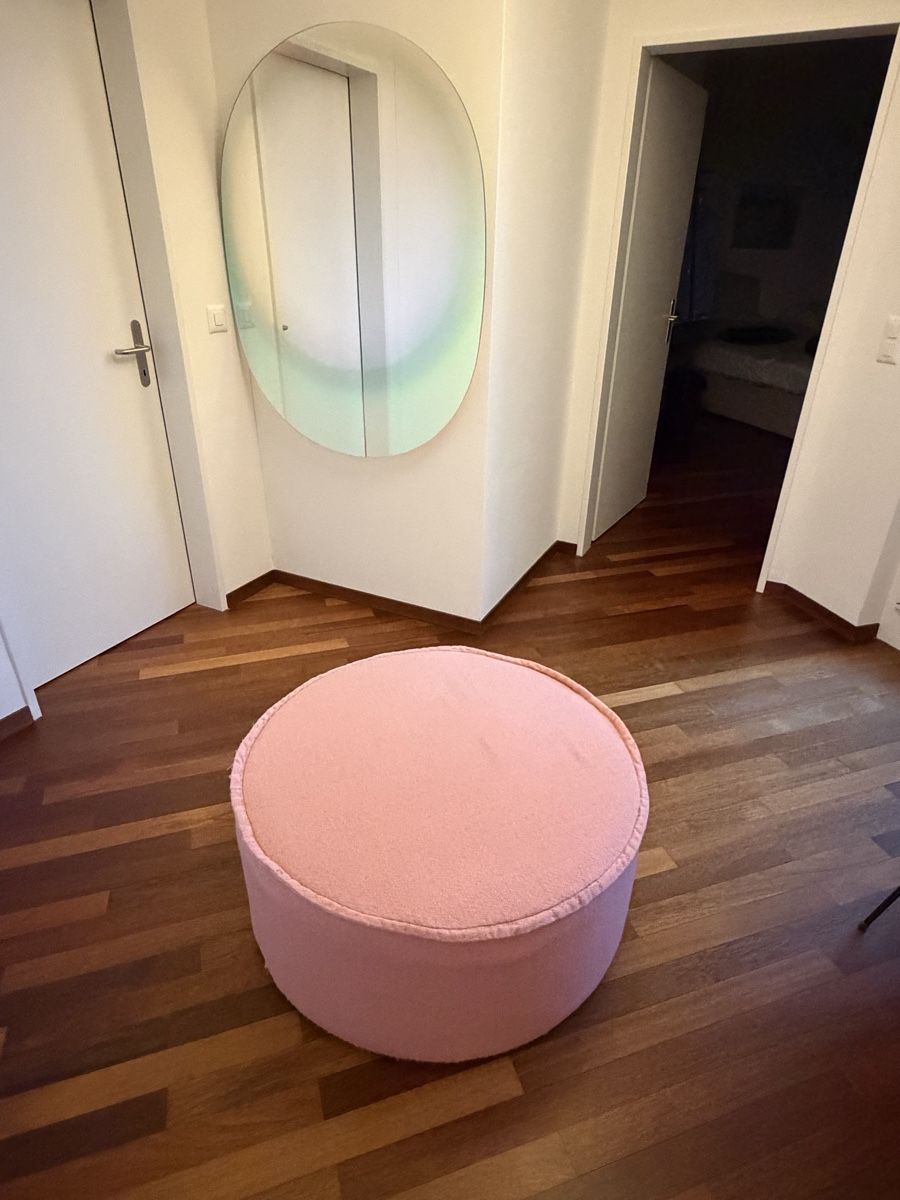 Hocker: Pouf Kvadrat fabric – Gebraucht aus Zürich von sal_rx2q