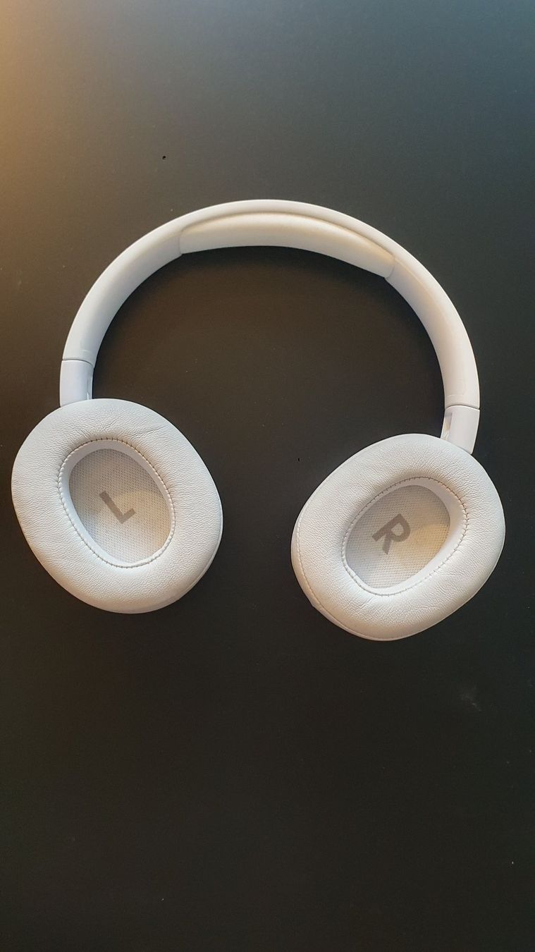 JBL Cuffie: Kopfhörer JBL Tune 720BT - Bluetooth – Nuovo (secondo la descrizione) da Sissach venduto da Siraiwan 1