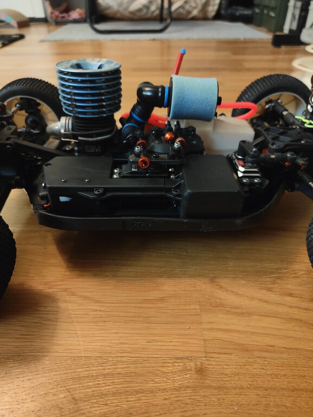 Modellismo RC: Rc Auto HB d8ws – Usato da Le Lignon venduto da far_ytj2 6
