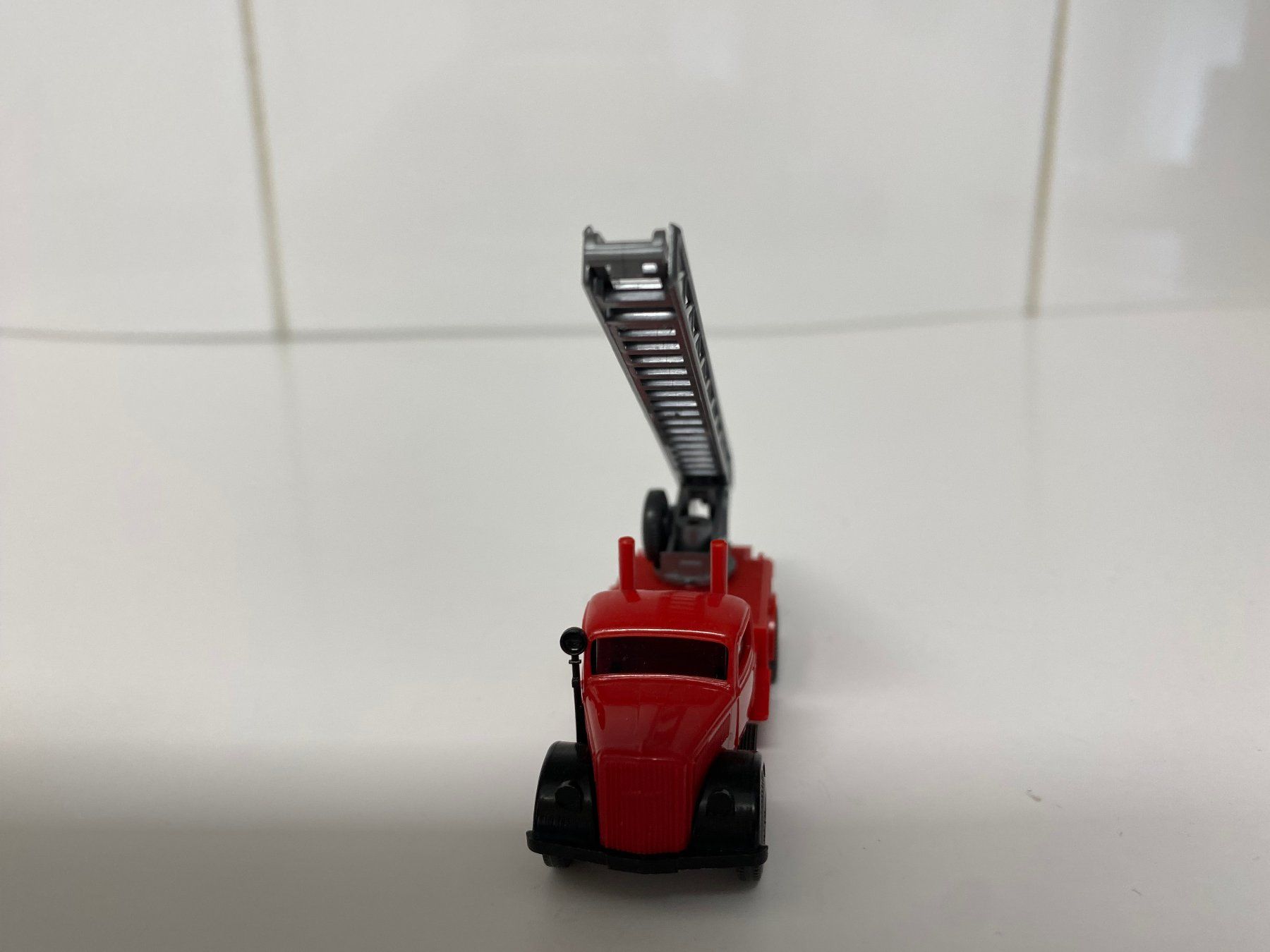 Wiking Modellini d'auto: Wiking Feuerwehr 69 – Usato da Stäfa venduto da elcondor245 5