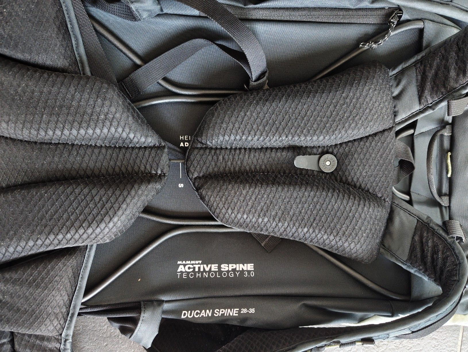 Mammut Rucksäcke: Mammut Wanderrucksack Ducan Spine 28-35 – Neu (gemäss Beschreibung) aus Walperswil von roe_df5d 4