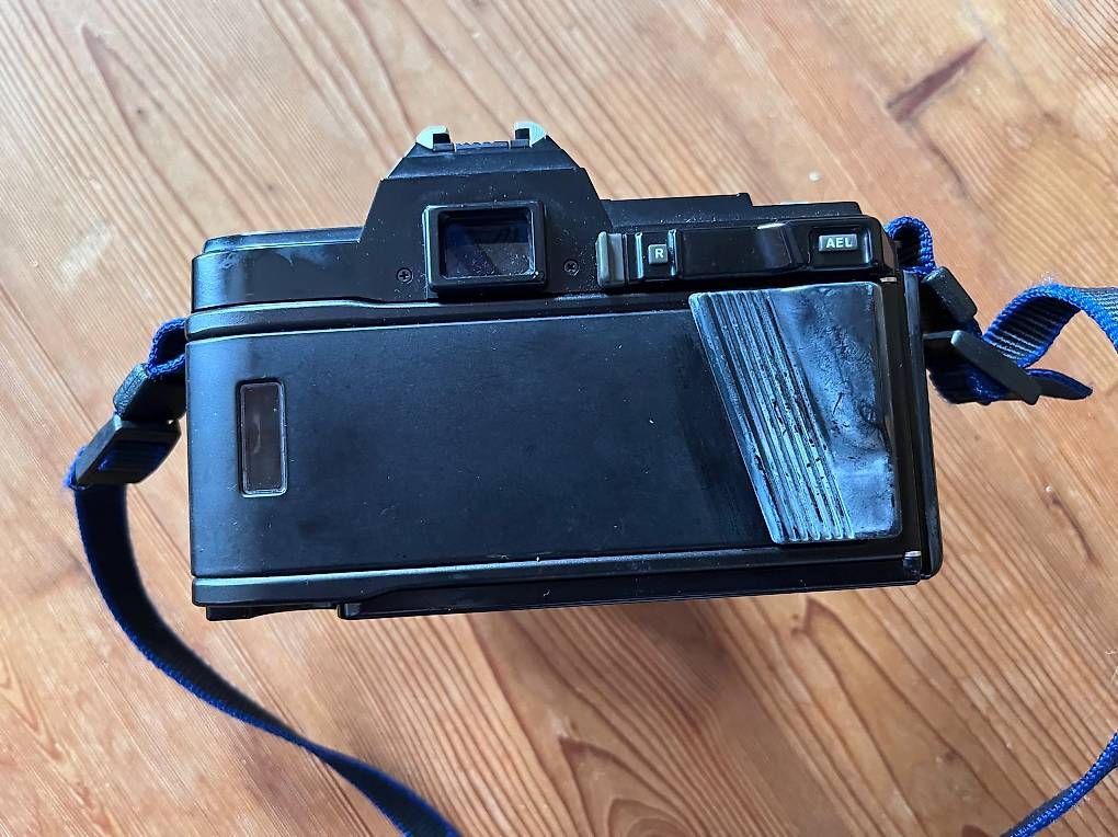 Fotocamera: Minolta 7000 - analog Kamera – Usato da Buch b. Märwil venduto da and_m82w 1