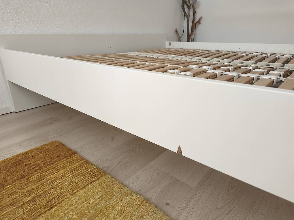 Betten: Bett 160x200 mit Lattenrost  – Gebraucht aus Rebstein von Dom-Grab_83 2