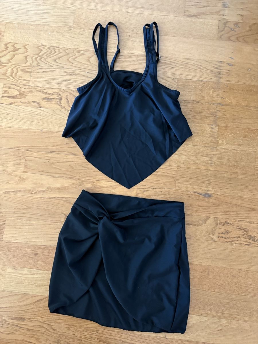 Costumi da bagno & Bikini: Schwarzes Strandkleid / Tunika Bikini Gr. S – Usato da Beromünster venduto da msklef 4