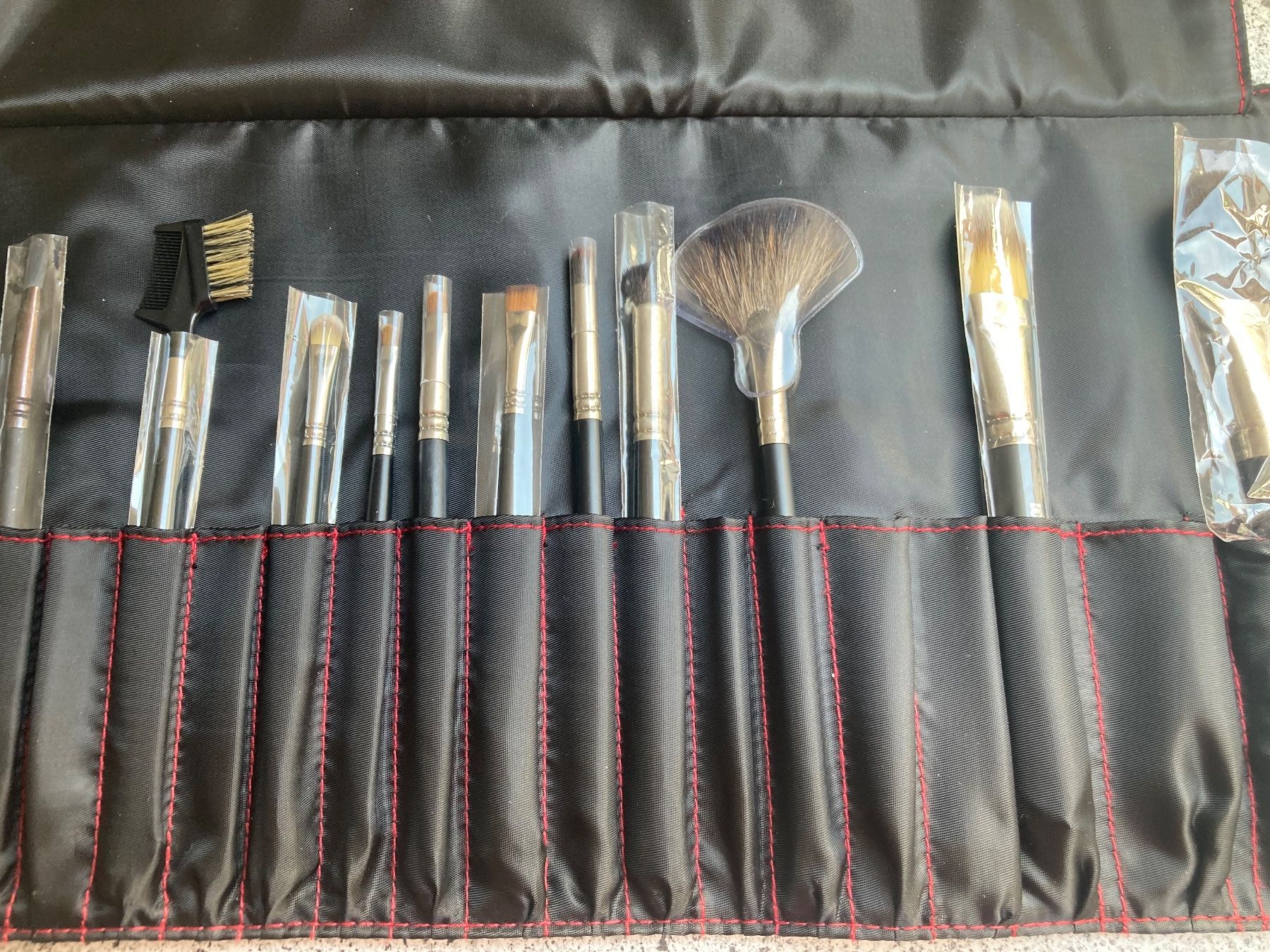 Make-up: Royal & Langnickel Makeup Pinsel Set – Nuovo (secondo la descrizione) da Unterägeri venduto da Jutka_04 6