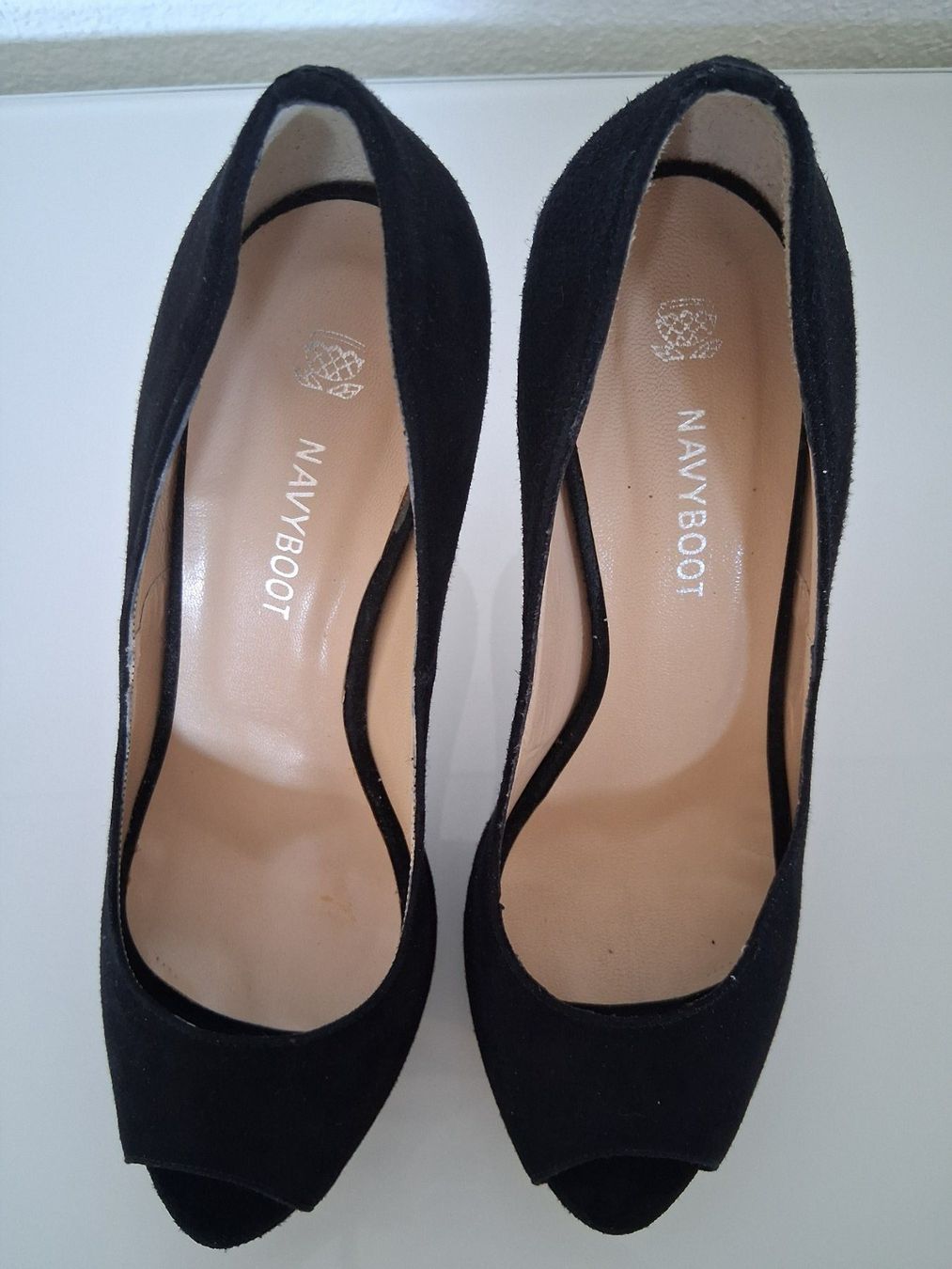 Navyboot Damenschuhe: Navyboot Leder Peeptoe Pumps 38 – Gebraucht aus Lengnau AG von Nathi88 5