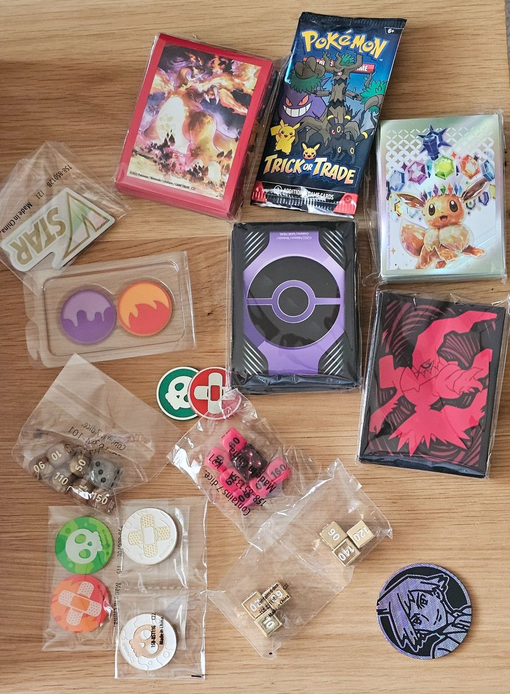 Pokémon Sammelbilder & Trading cards: Pokémon TCG Karten Bulk & Schnick Schnack – Gebraucht aus Neuenegg von Hambel 4
