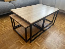 Ausziehbarer Couchtisch aus Holz
