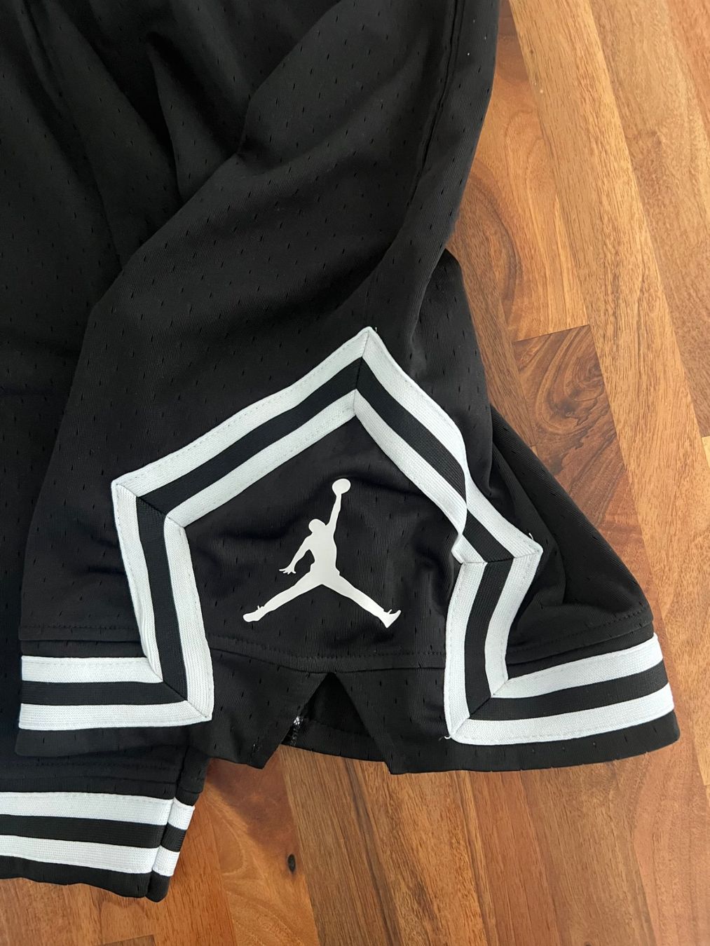 Pantaloni: Jordan Basketball Shorts – Nuovo (secondo la descrizione) da Laufen venduto da senu_01 1