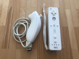 Wii Mote / Motion Controller + Nunchuk