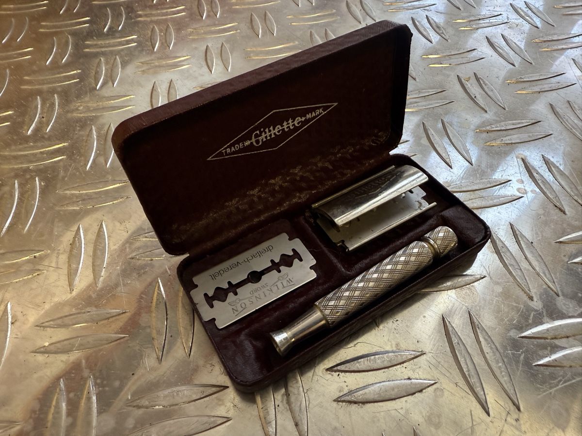 Gillette Rasoi & Lamette da barba: Gillette Vintage – Usato da Horriwil venduto da Carrera68 5