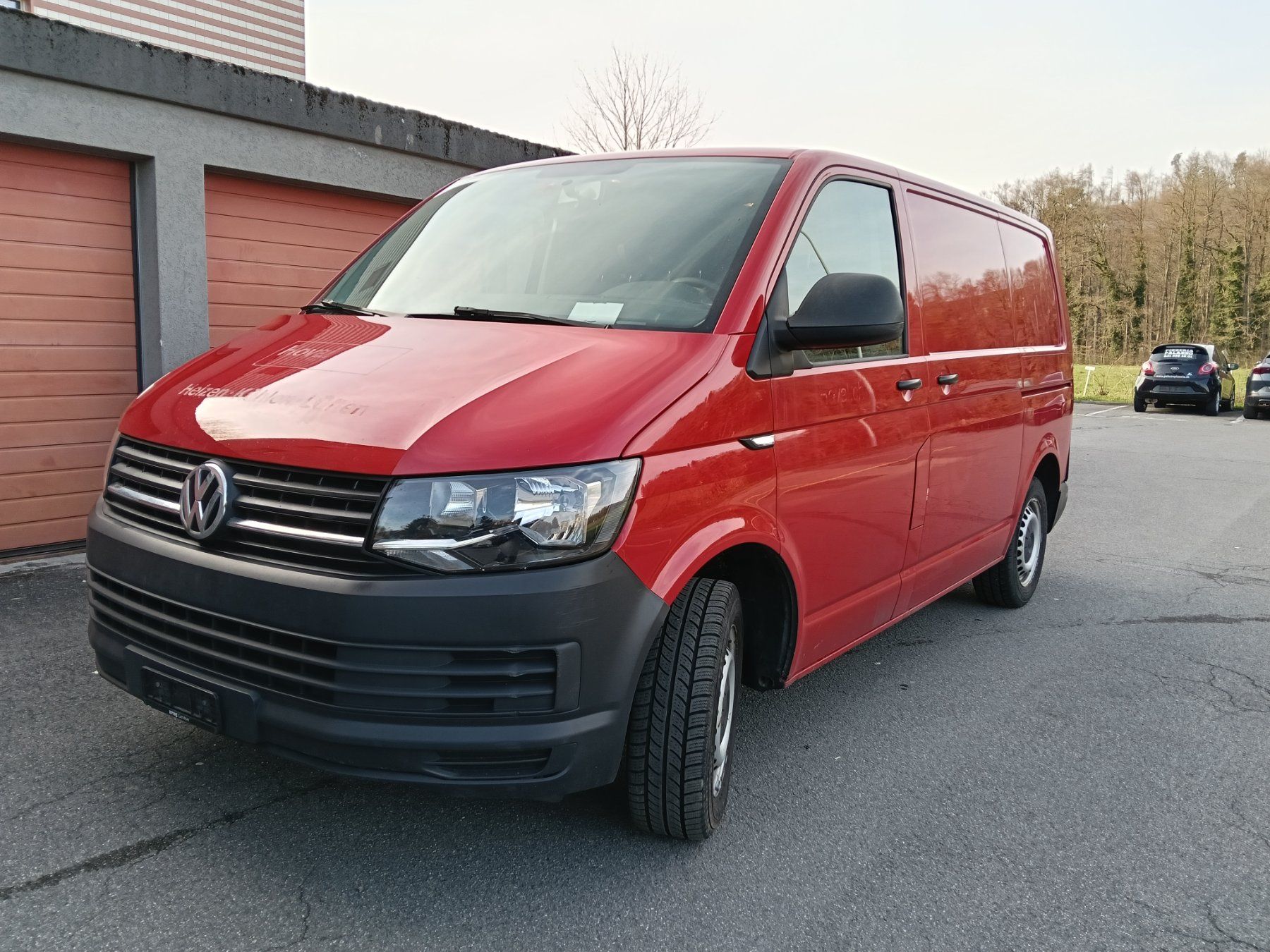 VW Veicoli commerciali: VW Transporter T6, 2017, MFK 6.2026 – Usato da flamatt venduto da r2fgtz.8 2