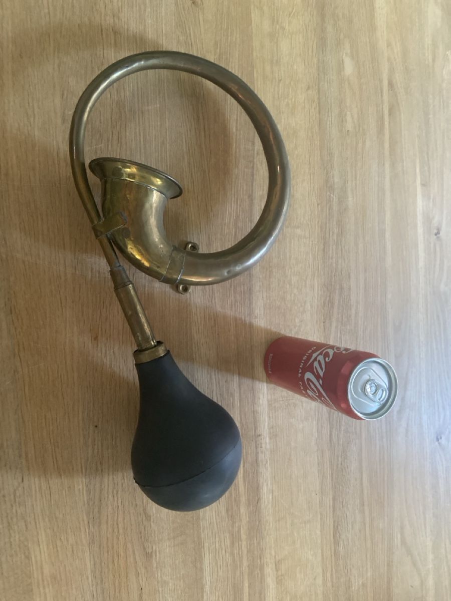 Pipes & Accessoires: Ball Hupe Horn Postauto Antik – D'occasion à Chur par Kunst-Chur