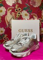 GUESS Sneakers