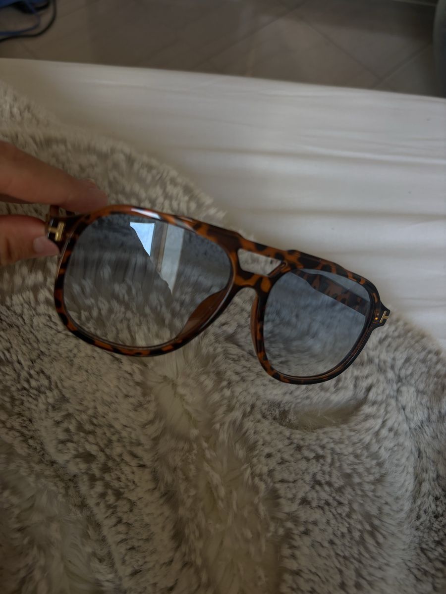 Tom Ford Occhiali & Lenti: Lunettes de soleil Tom Ford – Nuovo (secondo la descrizione) da Le Grand-Saconnex venduto da c7w_ngx7 3