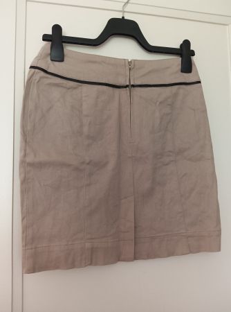 Casual eleganter Rock, beige mit schwarzem Bund, Gr. 38