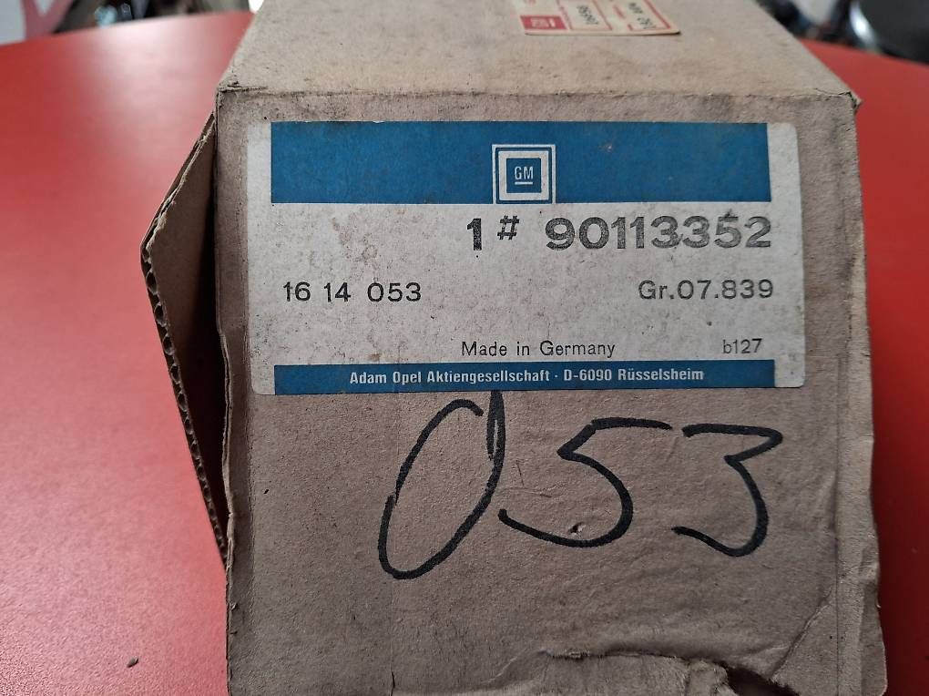 Alle Autoersatzteile: Opel Stossstangenhalter 16 14 053 – Gebraucht aus Huttwil von kadett_78 1