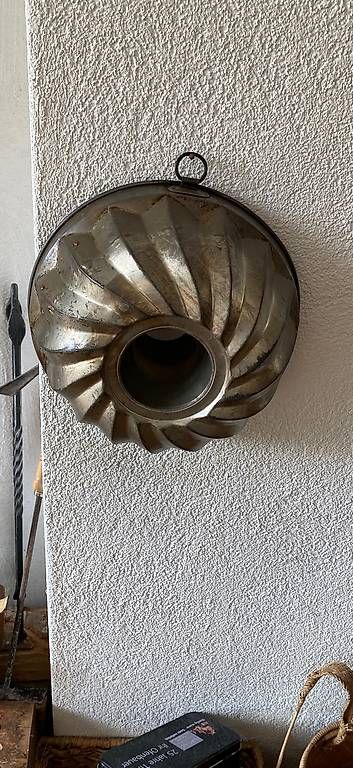 Moules à gâteaux: Antike Gugelhopfform – D'occasion à Plons par sus_ltg8