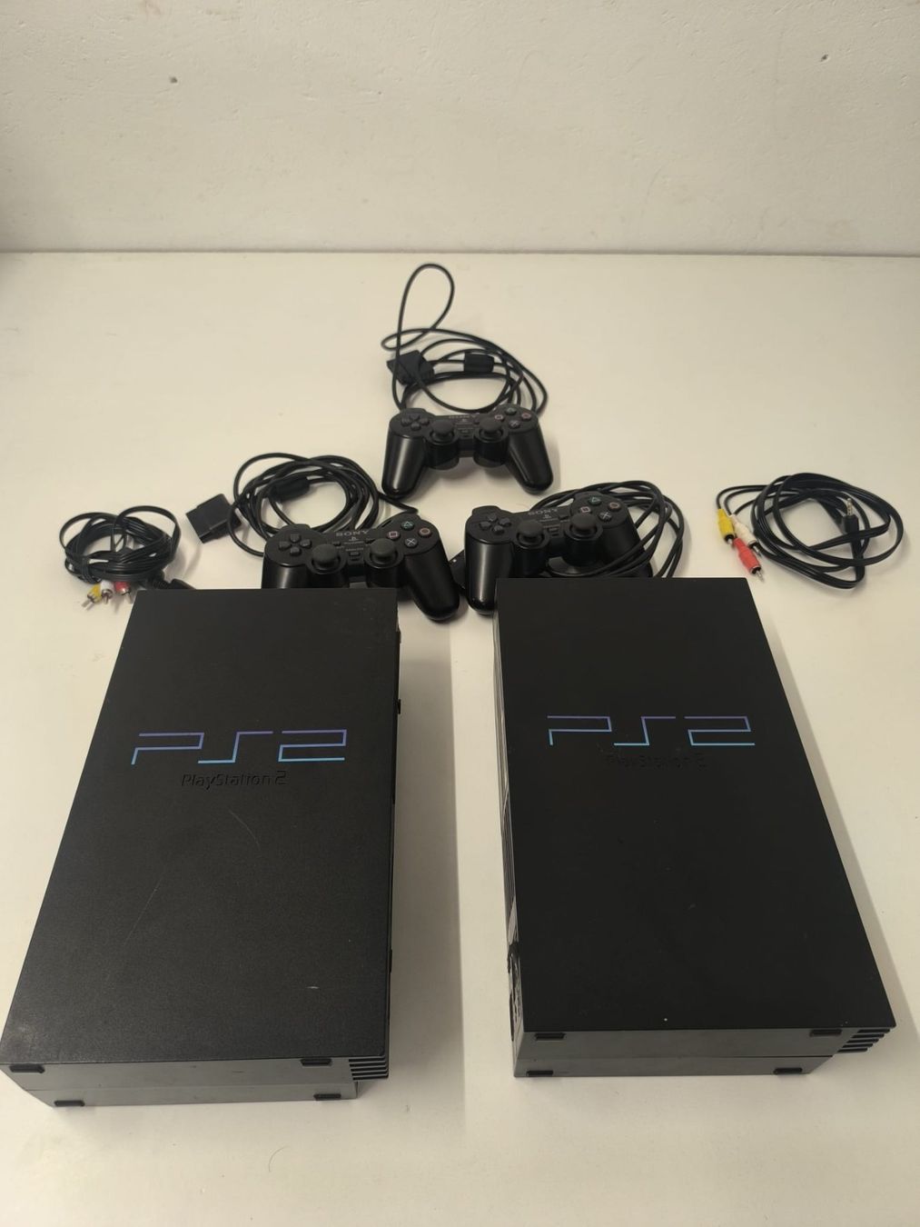 Sony Consoles: 2x PlayStation 2 Untested – D'occasion à Conthey par costafrederico