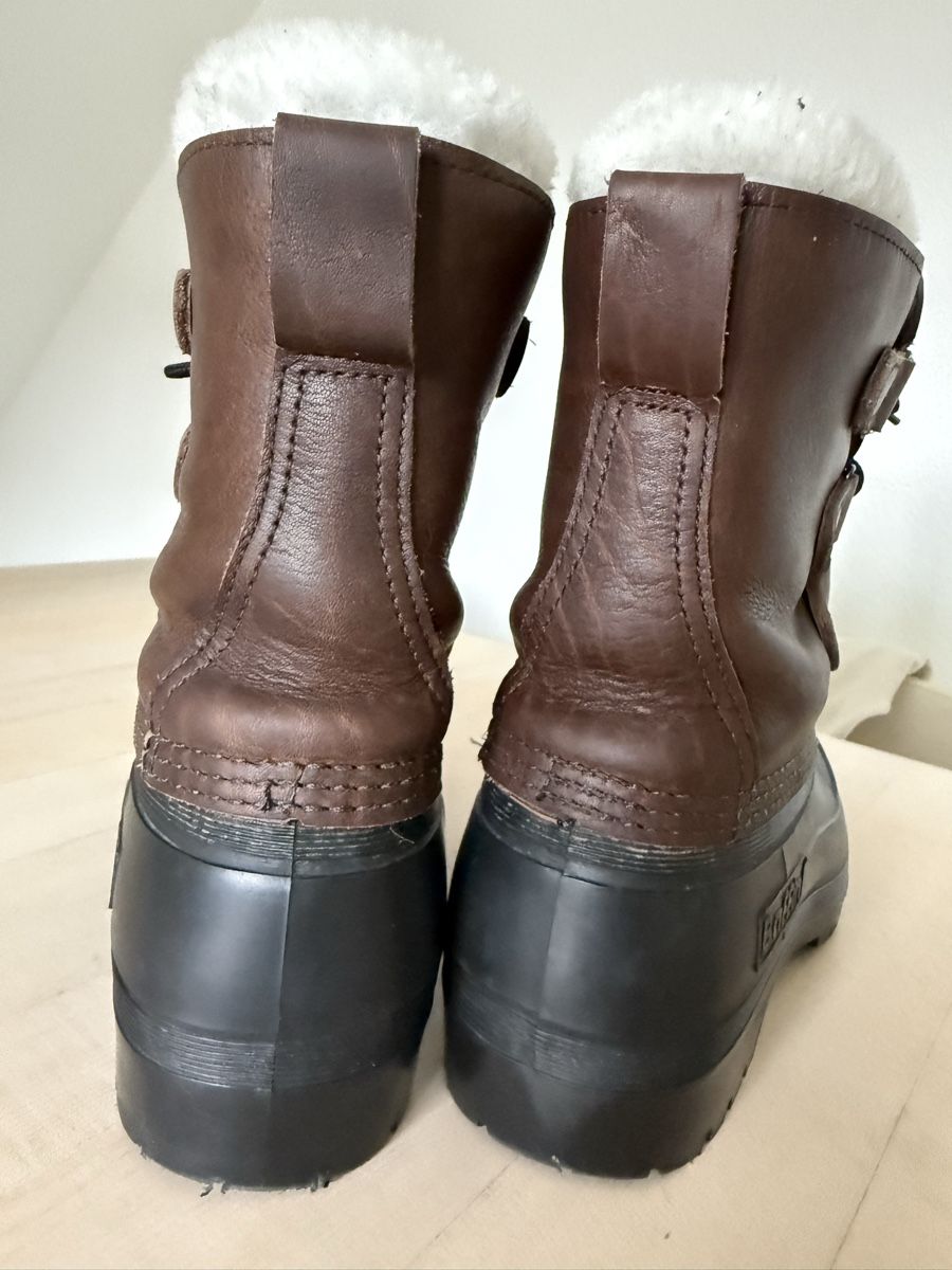 Scarpe da donna: Baffin Canada Winterboots Damen, Grösse 7 – Nuovo (secondo la descrizione) da Weiningen ZH venduto da mad_t6dx 9