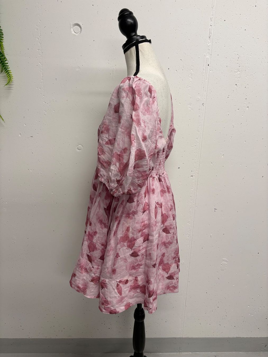 Vestiti: Bardot Minikleid rosa Blumenmuster Gr. L Puffärmel Boho – Nuovo (secondo la descrizione) da Regensdorf venduto da secondchancefashion 2