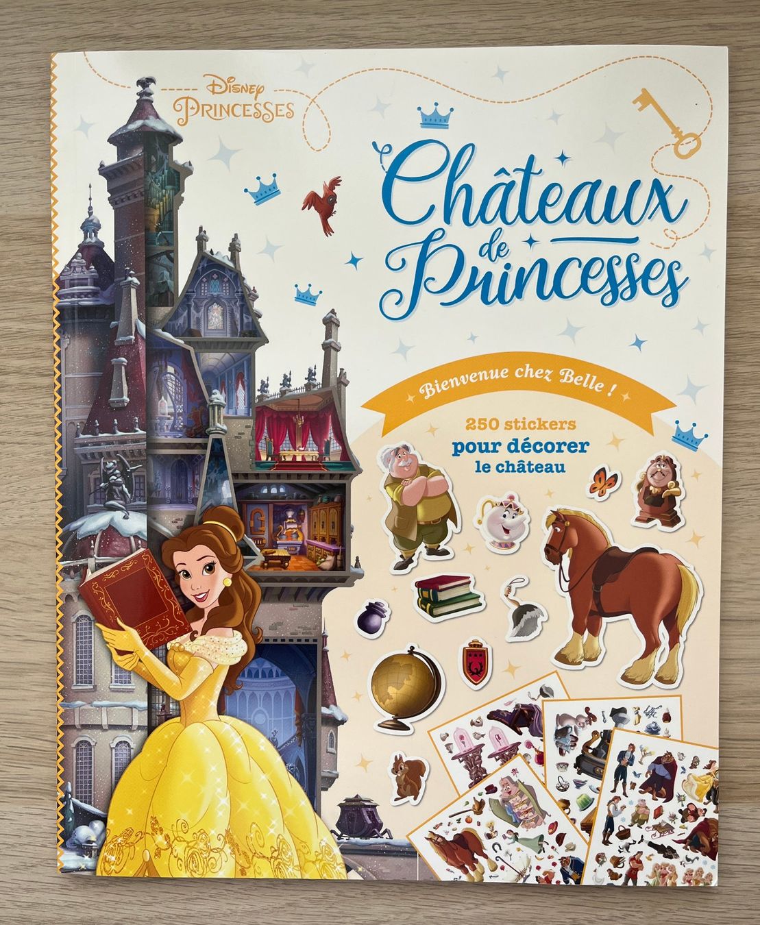 Sticker: Stickers book - Château de princesse - Belle – Nuovo (secondo la descrizione) da Fiez venduto da vivianne21