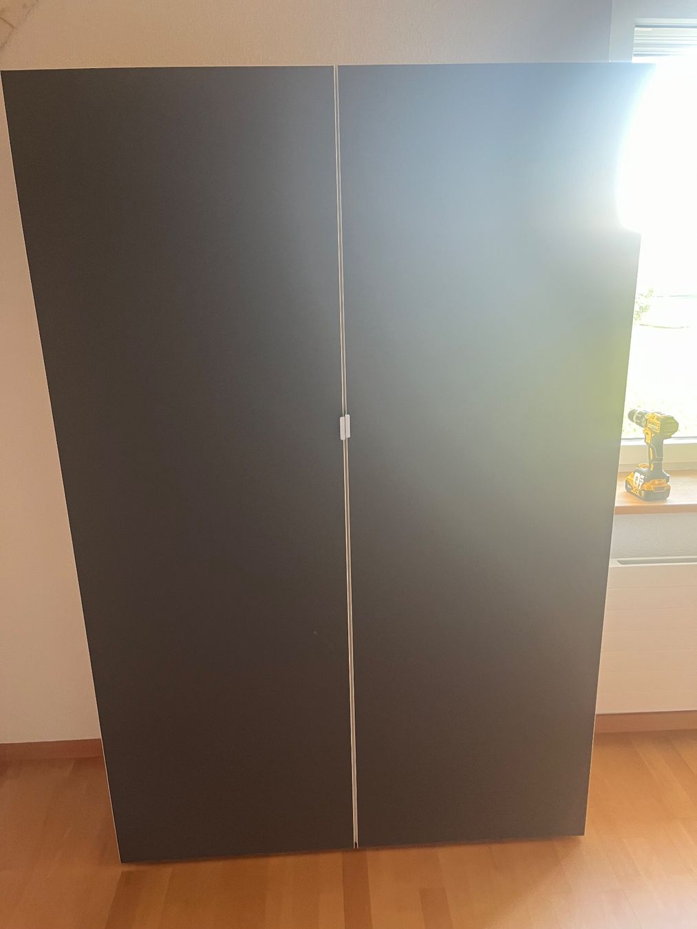 Ikea Schränke: Ikea Schrank Grau Weiss – Gebraucht aus Truttikon von mor_6c7b 1