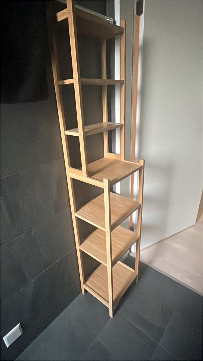 Étagères: Holzgestell Badezimmer – D'occasion à Horgen par ger_d9cs 1