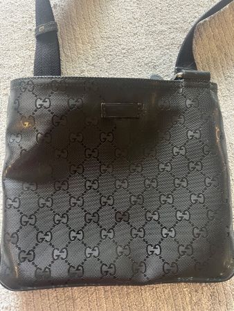 Gucci Umhänge-Tasche mit GG Imprime (Original)
