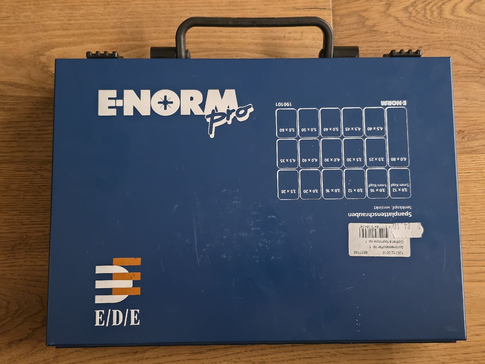 Tutti gli attrezzi: E-NORM Pro Sortimentskoffer Nr.1 Spanplattenschrauben 190101 – Nuovo (secondo la descrizione) da Kappel SO venduto da Ringhio82 1